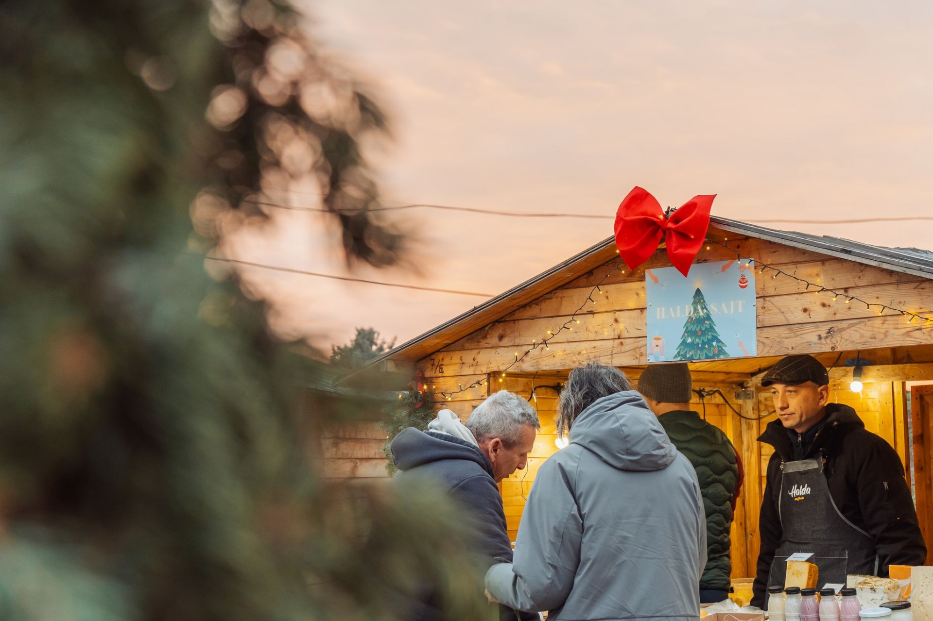 Karácsonyfaköszöntő a Varázsvölgyben 2025. november 30. 