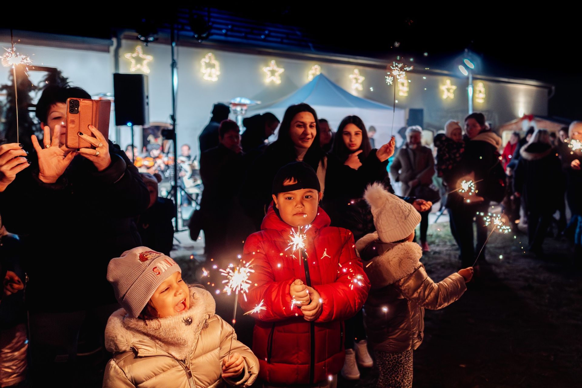 Karácsonyfaköszöntő a Varázsvölgyben 2025. november 30. 